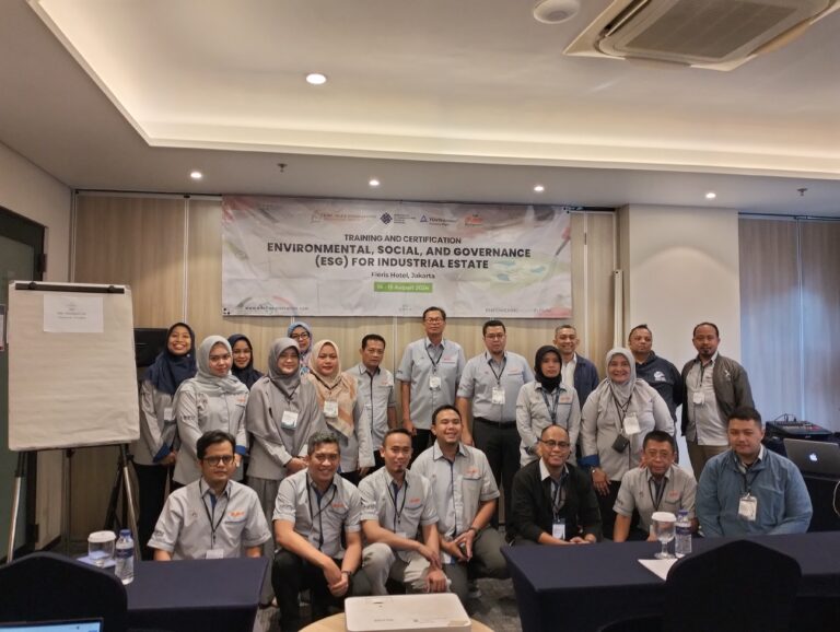 Mengintegrasikan Keberlanjutan dalam Strategi: Edu-Flex Innovations Gelar Pelatihan ESG untuk PT. JIEP Ecogreen